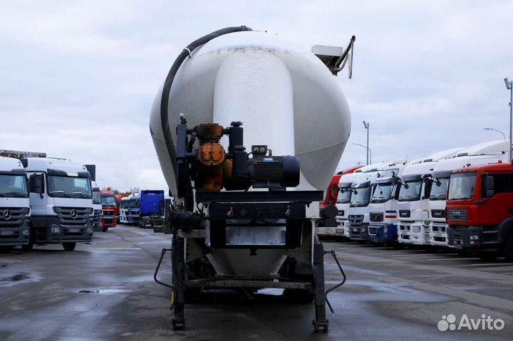 Полуприцеп пищевая цистерна Spitzer SF 2440, 1997