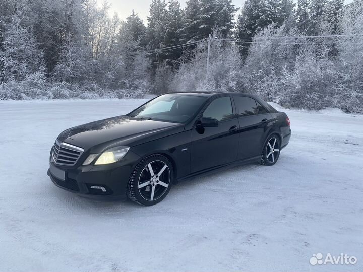 Mercedes-Benz E-класс 1.8 AT, 2010, 300 777 км
