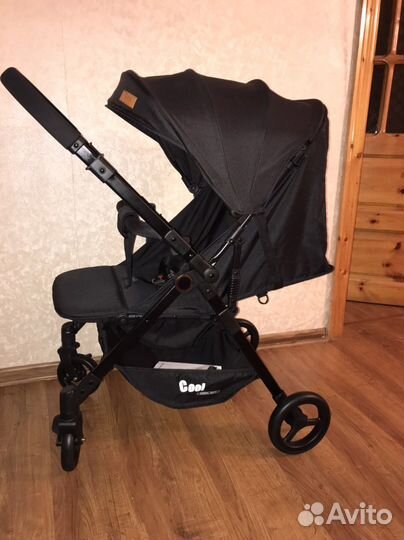 Коляска новая с перекидной ручкой