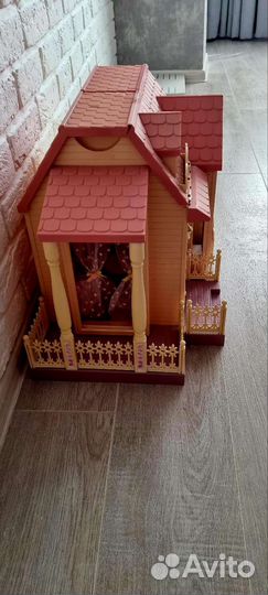 Домик для кукол