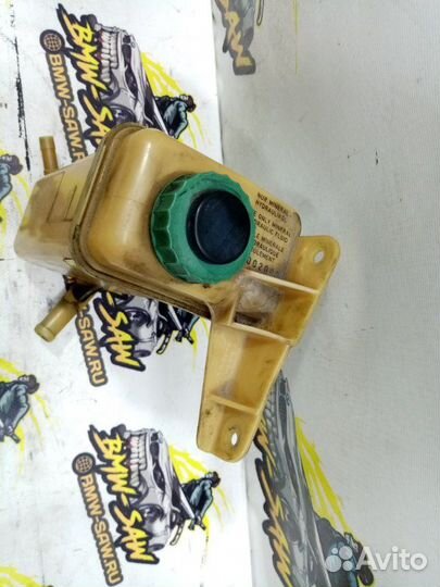 Бачок гидроусилителя Audi 80 cabrio NG 1993