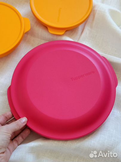 Миски и контейнеры Tupperware