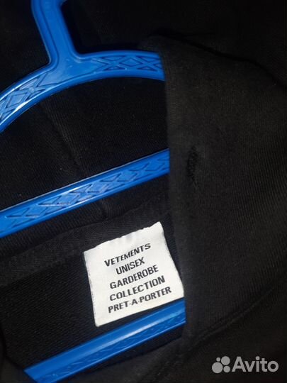 Худи vetements restricted