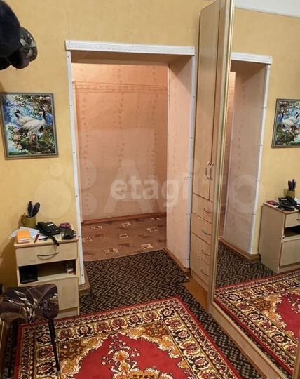 2-к. квартира, 63 м², 1/3 эт.