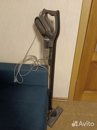 Вертикальный пылесос deerma