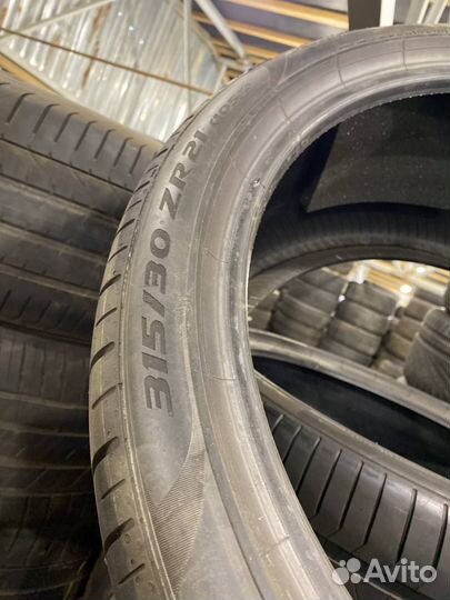 Pirelli P Zero Sports CAR 315/30 R21