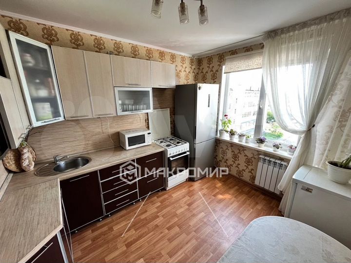 3-к. квартира, 76,7 м², 5/5 эт.