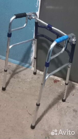 Ходунки для инвалидов