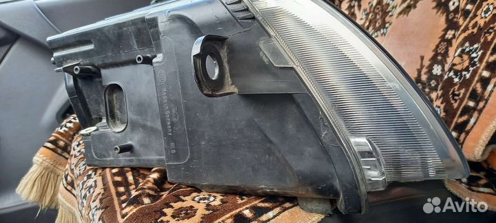 Фара линзовая