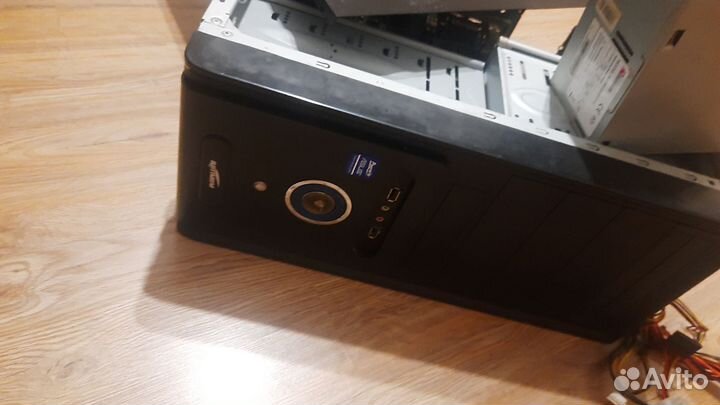 Корпус для компьютера б/у