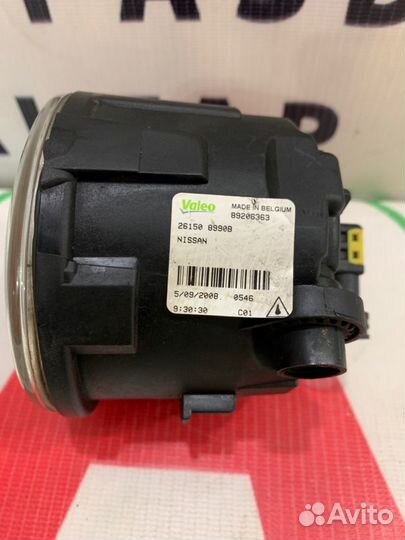 Фара противотуманная передняя Nissan Note E11