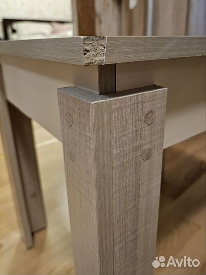 Журнальный стол