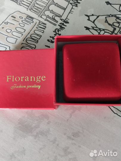 Перстень бижутерия женский