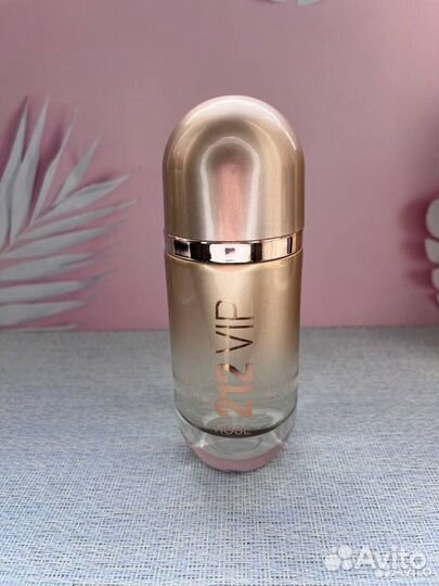 Парфюм Carolina Herrera 212 VIP Rose (Euro)