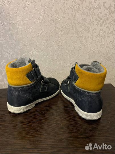 Ботинки демисезонные лель 20