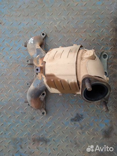 Вып. коллектор / Катализатор - Hyundai Solaris 1