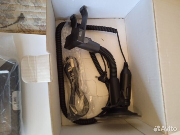 GPS Навигатор Lexand ST-610 HD