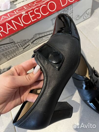 Туфли закрытые женские на каблуке 40 р