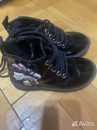 Ботинки для девочки zara