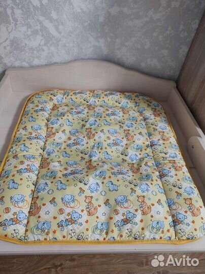 Матрасик на пеленальный столик