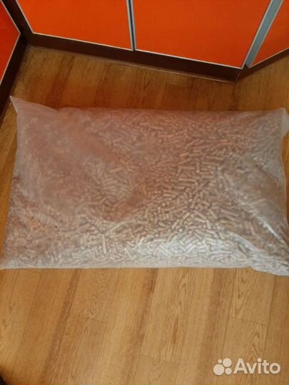 Наполнитель древесный для кошачьего туалета