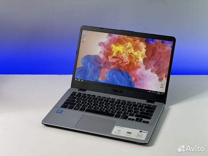 Шустрый Asus с SSD256g для офиса