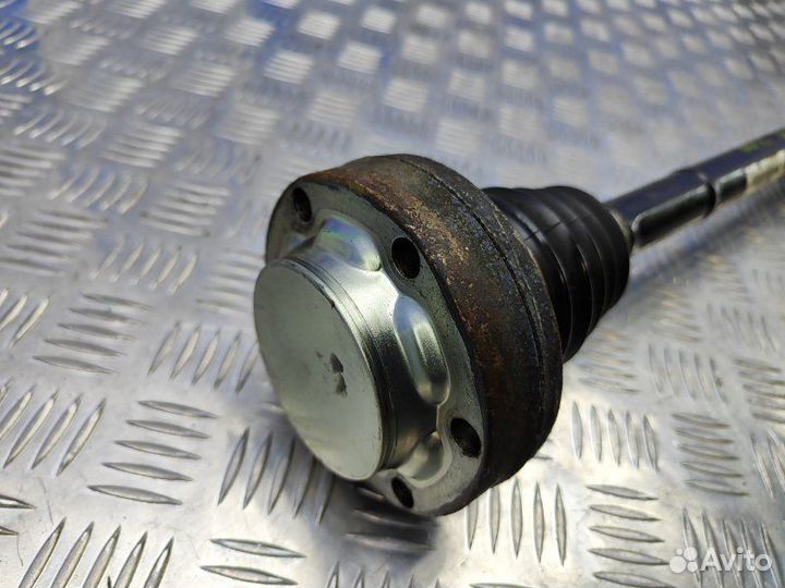 Привод задний правый Volkswagen Touareg 3.6 BHK