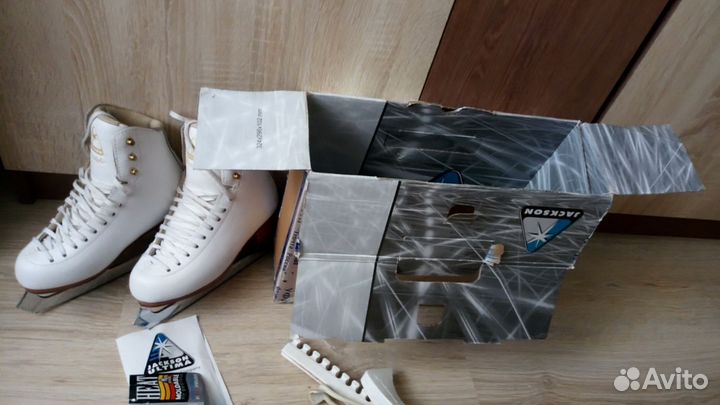 Фигурные коньки jackson freestyle