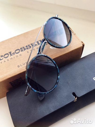 Солнечные очки Colossein