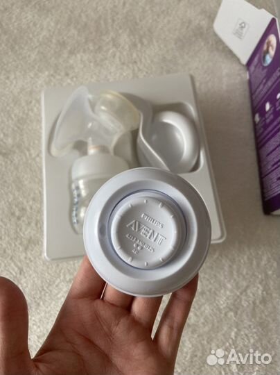 Молокоотсос Avent