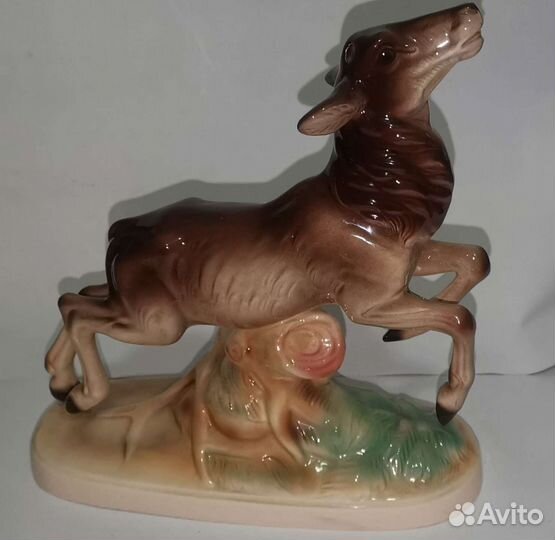 Статуэтка олень фарфор hertwig & Co Германия