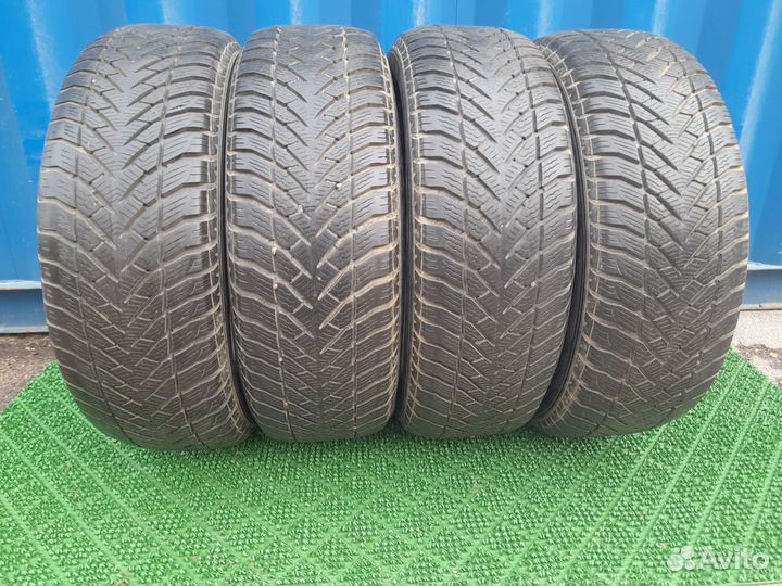 Goodyear UltraGrip SUV+ 245/65 R17 125H
