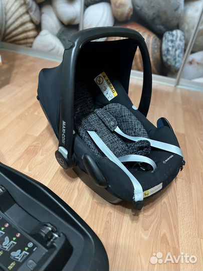 Автолюлька maxi cosi rock с базой family fix