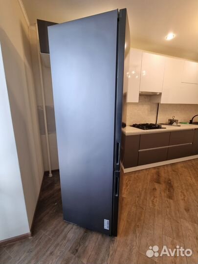 Холодильник samsung