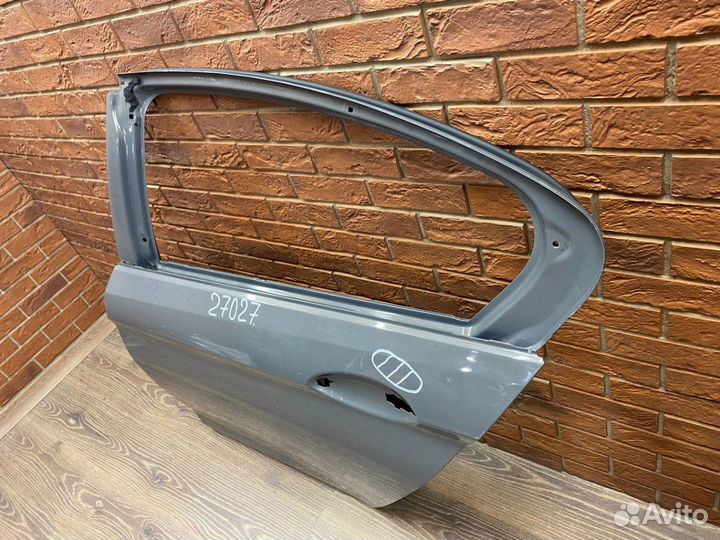 Дверь задняя левая BMW 5-Series/M5