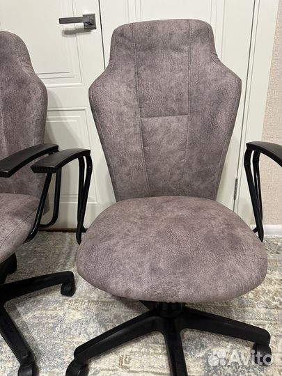 Компьютерное кресло
