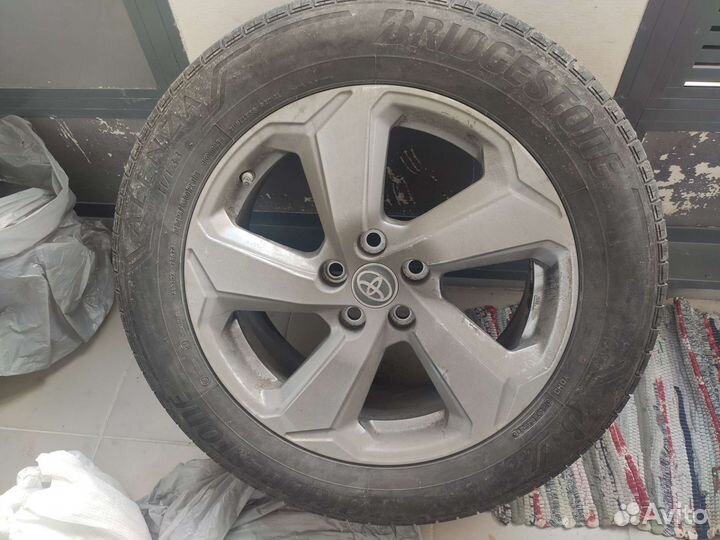 Комплект колес Тойота R18