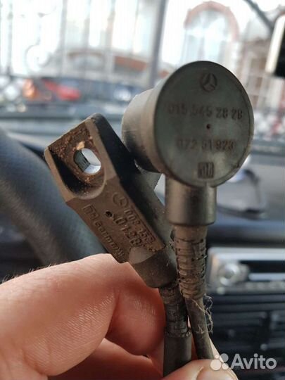 Датчик коленвала мерседес 140