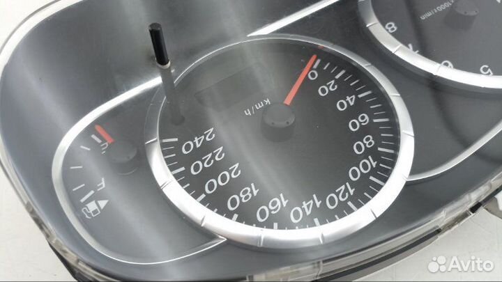 Панель приборов Mazda 6 GG LF 2005