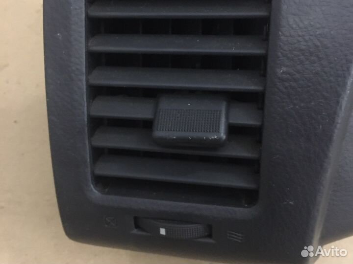 Вентиляционная решетка Toyota 4Runner (2572)