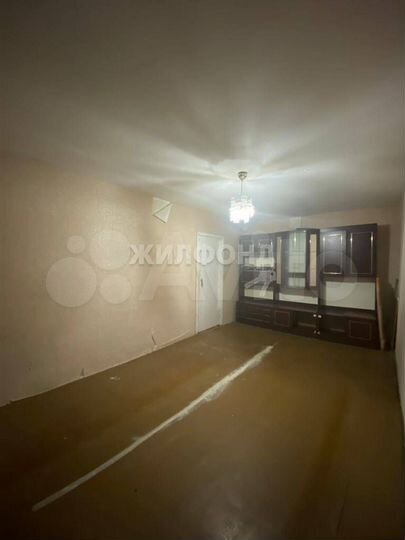 2-к. квартира, 56 м², 4/9 эт.