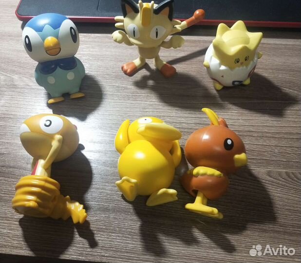 Игрушки из Макдоналдса из Покемонов