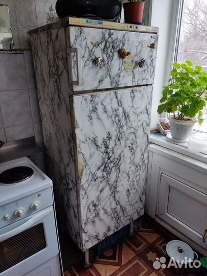 Холодильник Орск 122 бу