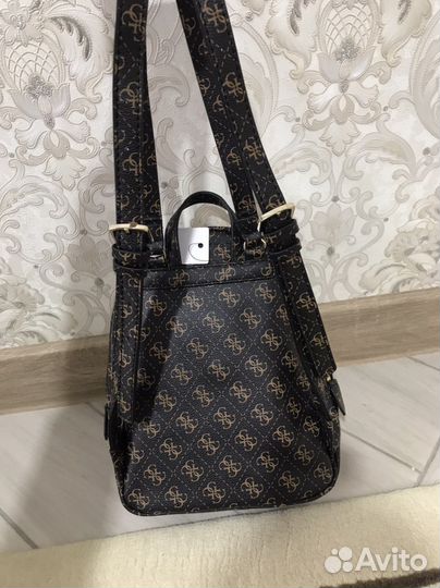 Рюкзак guess новый