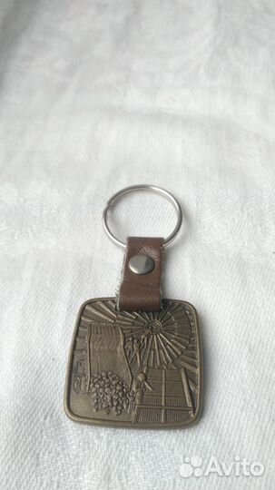 Редкий брелок из бронзы (Швеция)