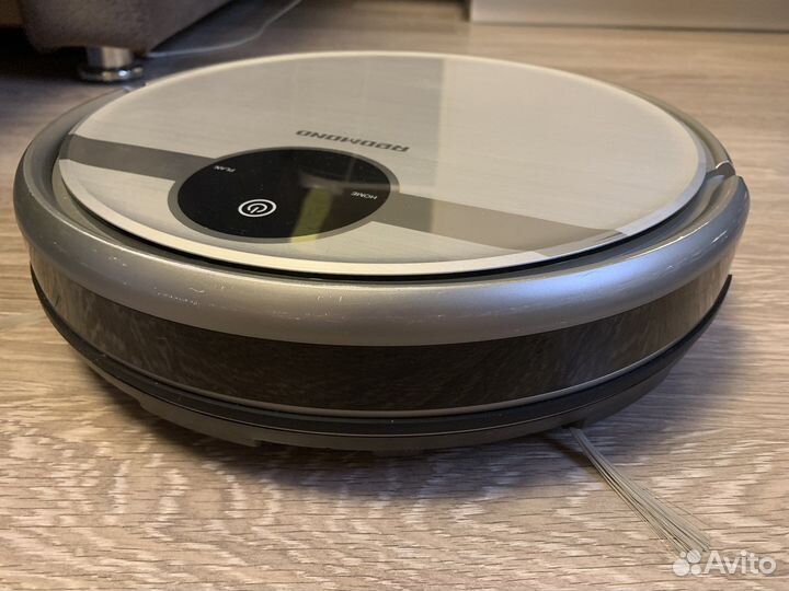 Робот пылесос Redmond RV-R500