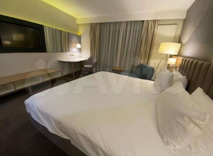 1-к. квартира, 44 м², 2/10 эт.