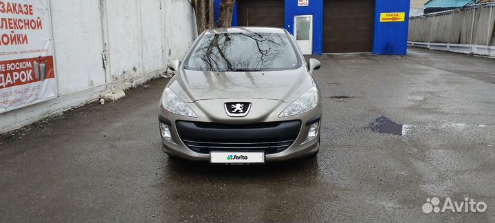 Peugeot 308, 2011