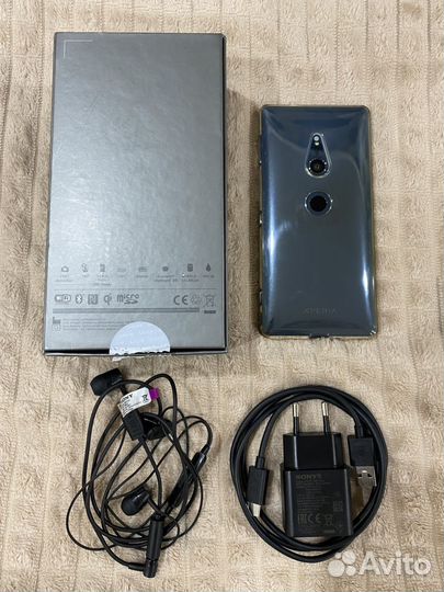 Sony Xperia XZ2, 6/64 ГБ