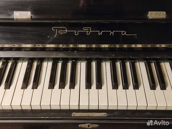 Сочное пианино 60-х 